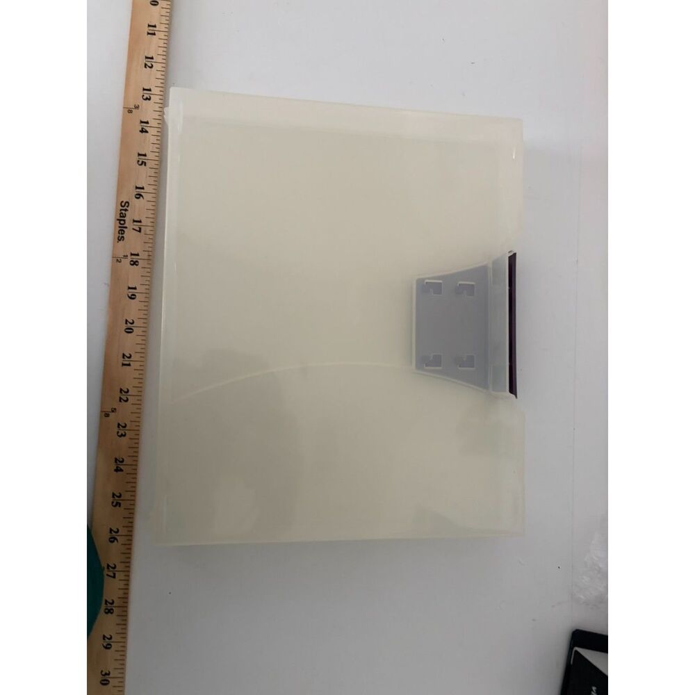 plastic folder case - Picture 4 of 6